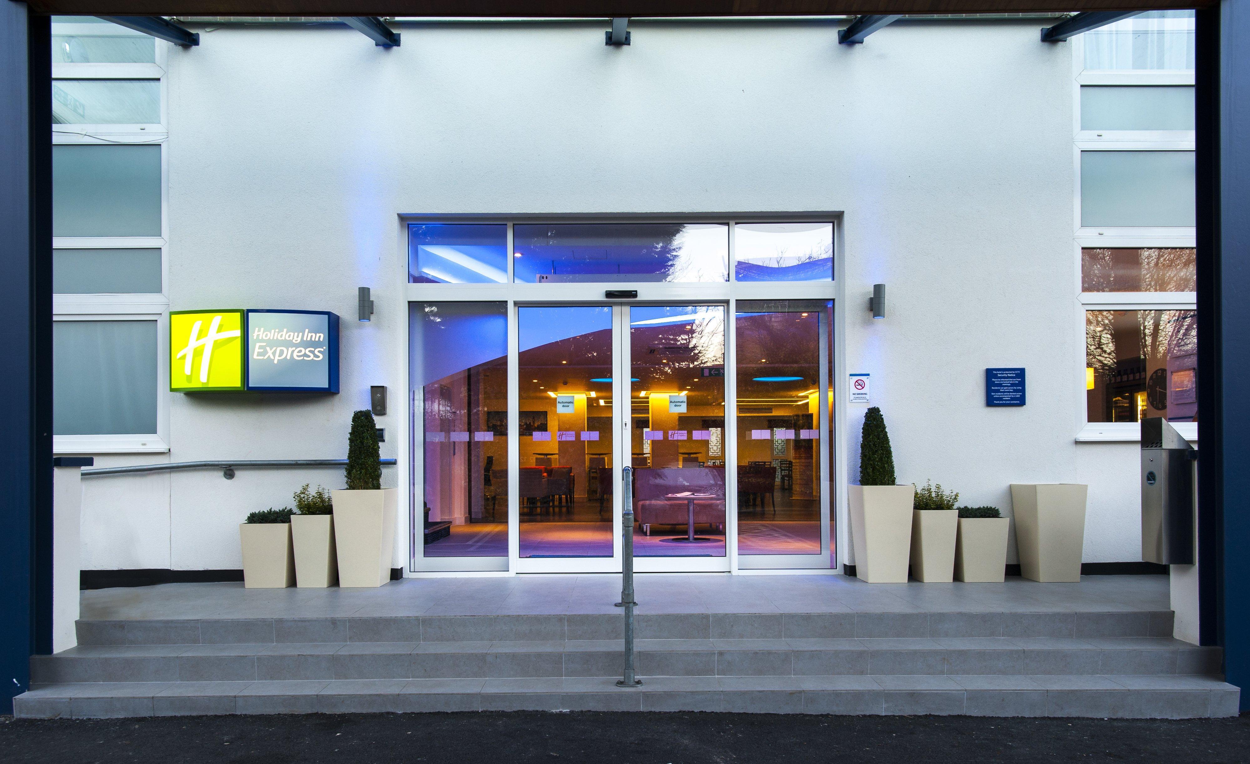 Holiday Inn Express London - Vauxhall Nine Elms, An Ihg Hotel מראה חיצוני תמונה
