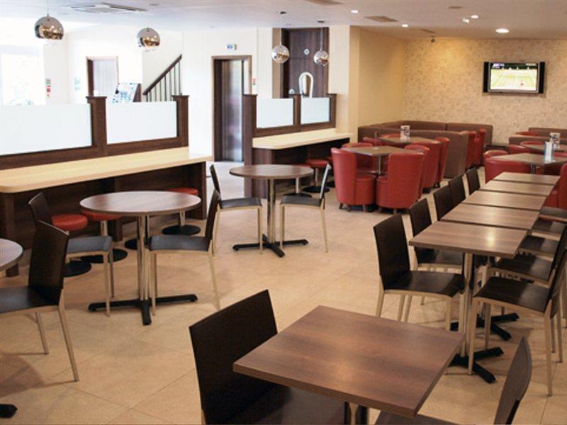 Holiday Inn Express London - Vauxhall Nine Elms, An Ihg Hotel מראה חיצוני תמונה