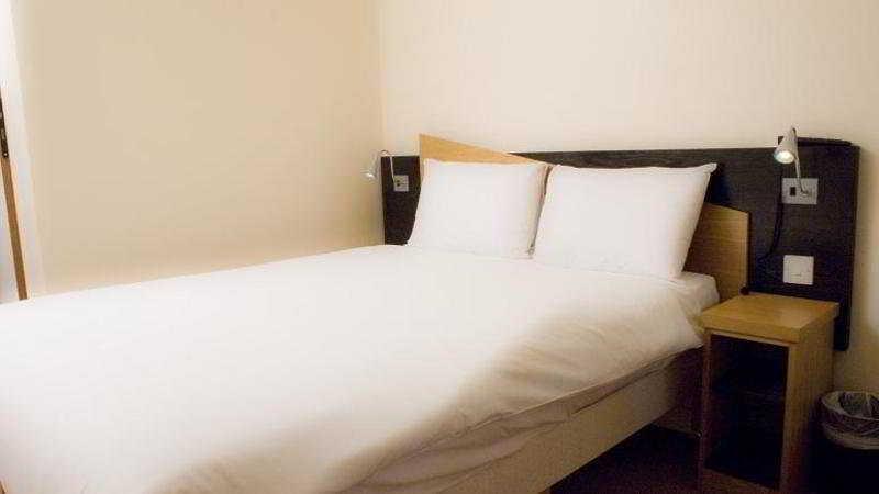 Holiday Inn Express London - Vauxhall Nine Elms, An Ihg Hotel חדר תמונה